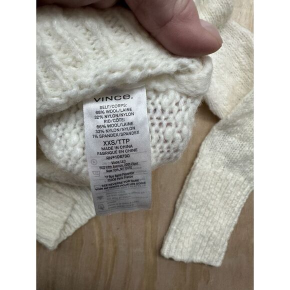 Vince NWT Turtleneck Wool Blend Sweater Beige Size XXS Chunky Knit Side Slits - Picture 2 of 6